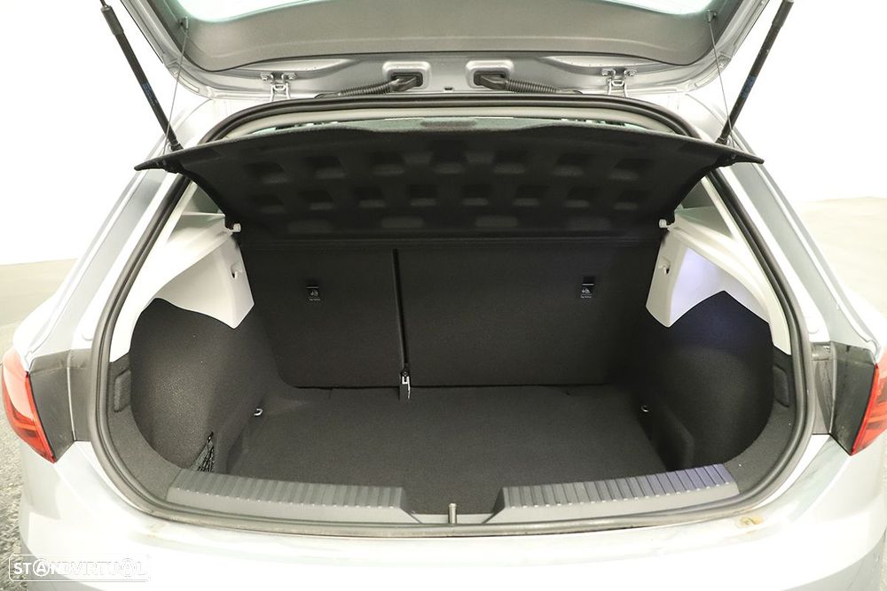 SEAT Leon 1.6 TDI FR S/S - 19