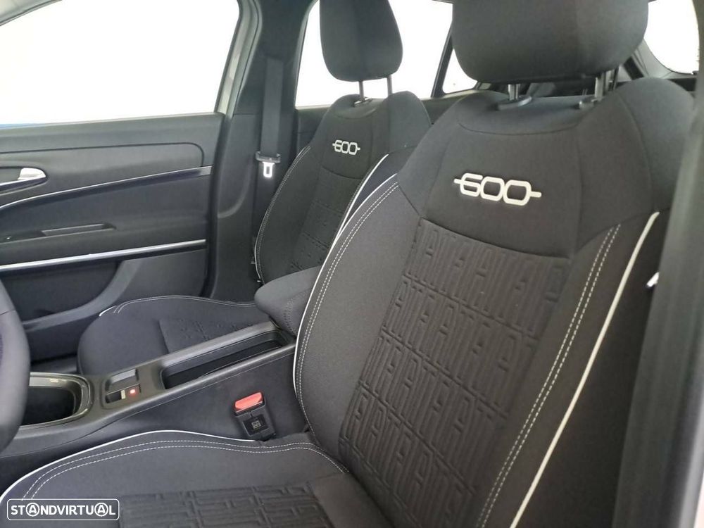 Fiat 600 1.2 Hybrid - 9