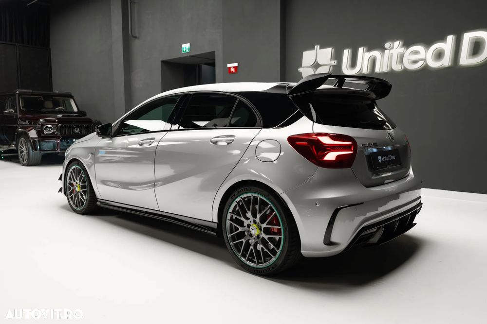 Mercedes-Benz A 45 AMG 4Matic AMG Speedshift 7G-DCT PETRONAS 2015 World Champion Edition - 9