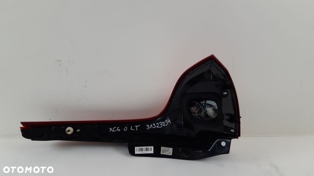 VOLVO XC60 I LIFT LAMPA LEWA TYŁ 31323034 - 13