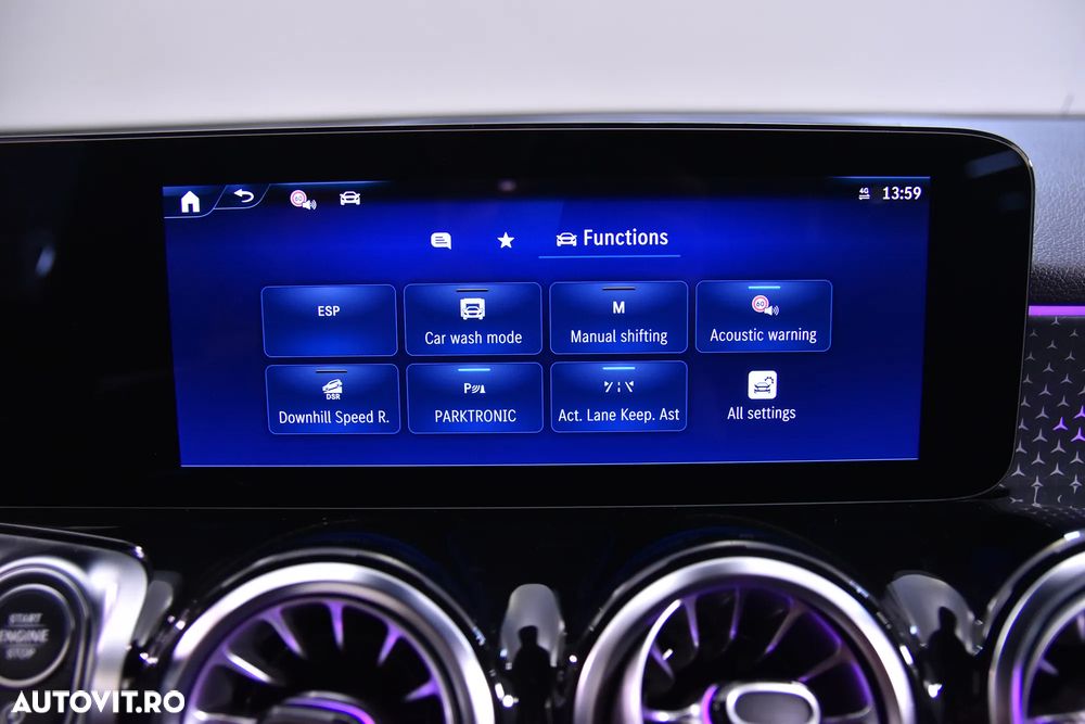 Mercedes-Benz GLB - 21