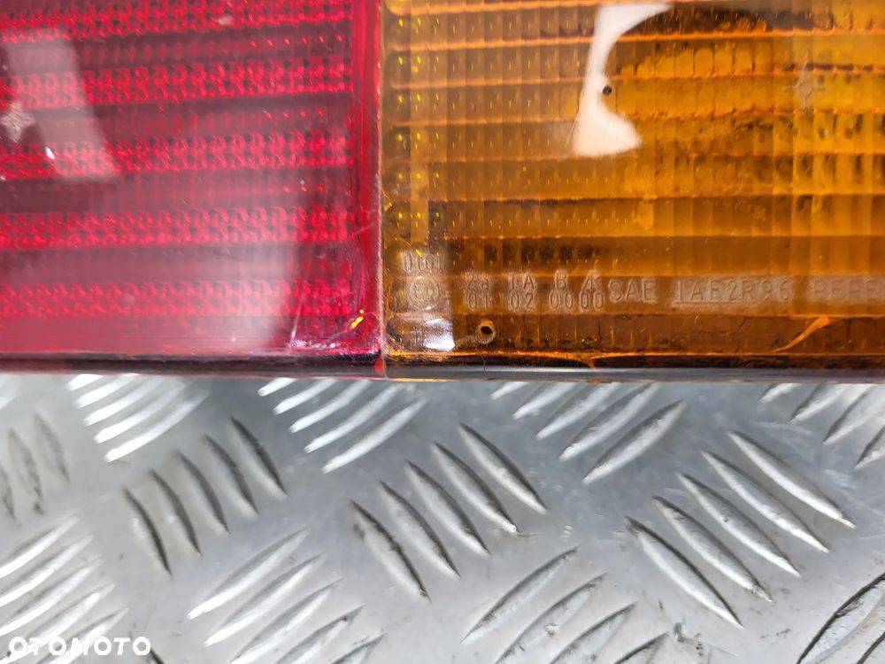 Land Rover Discovery II Lampa Zderzaka Prawy Tył - 3