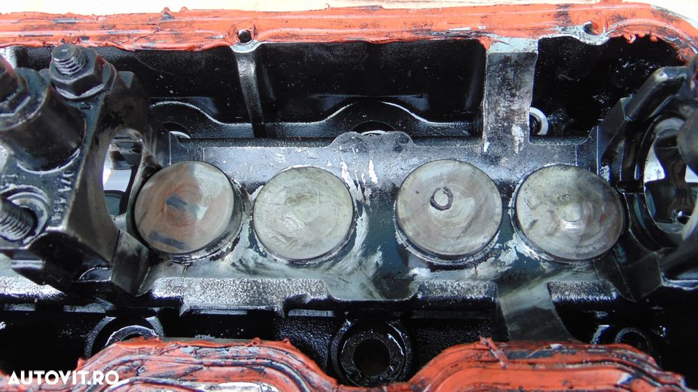Chiulasa VW Transporter T4 2.4  AAB an 1990-2003 - 8