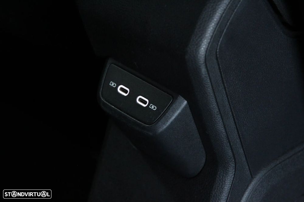 VW Taigo 1.0 TSI Urban - 10