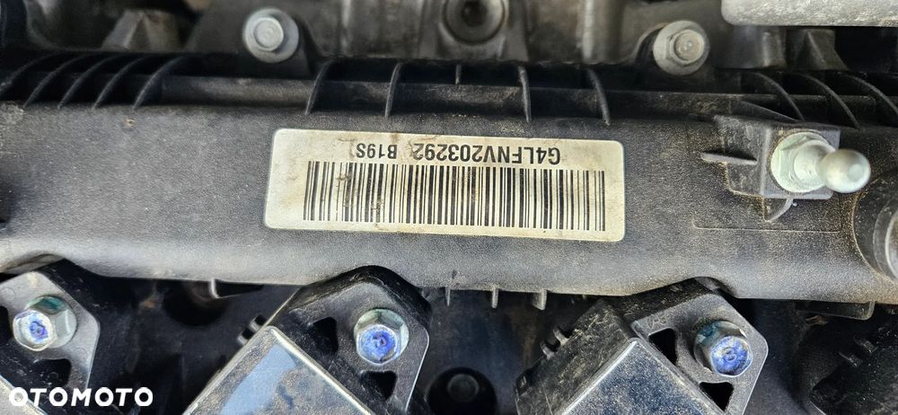 Hyundai i20 blue 1.2 Pure - 13