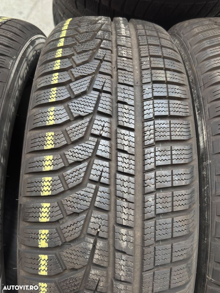 Vând 4 anvelope 225/60/18 hankook de iarnă ca noi - 4