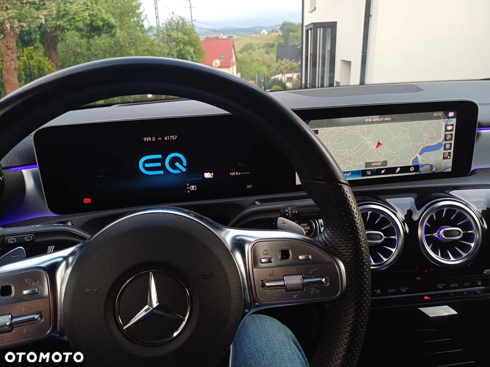 Mercedes-Benz Klasa A 250 E 8G-DCT - 22