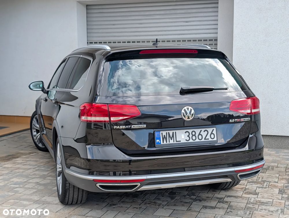 Volkswagen Passat Alltrack 2.0 TDI SCR DSG 4Motion - 6