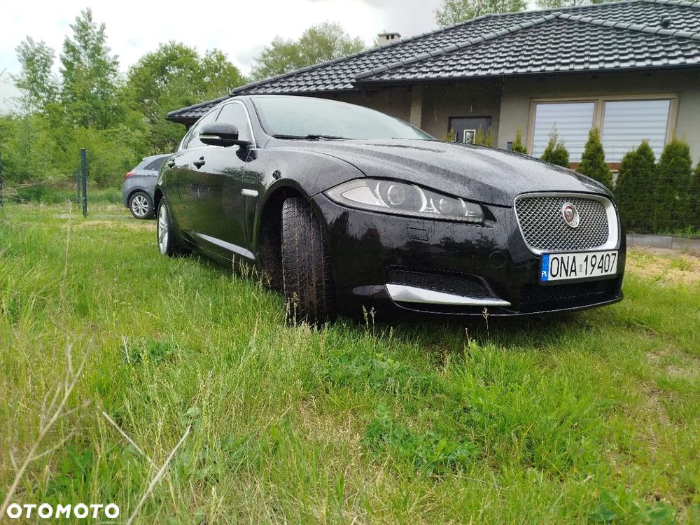 Jaguar XF 2.2 D Luxury - 3