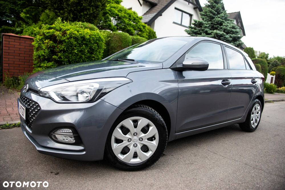 Hyundai i20 blue 1.2 Advantage - 1
