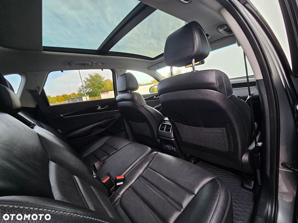 Kia Sorento 2.2 CRDi AWD Platinum Edition - 31