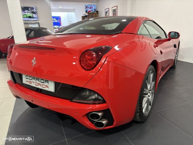 Ferrari California F1 - 13