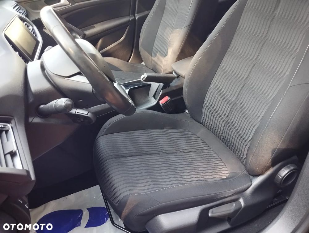 Peugeot 308 PureTech 130 GPF Black Edition - 18
