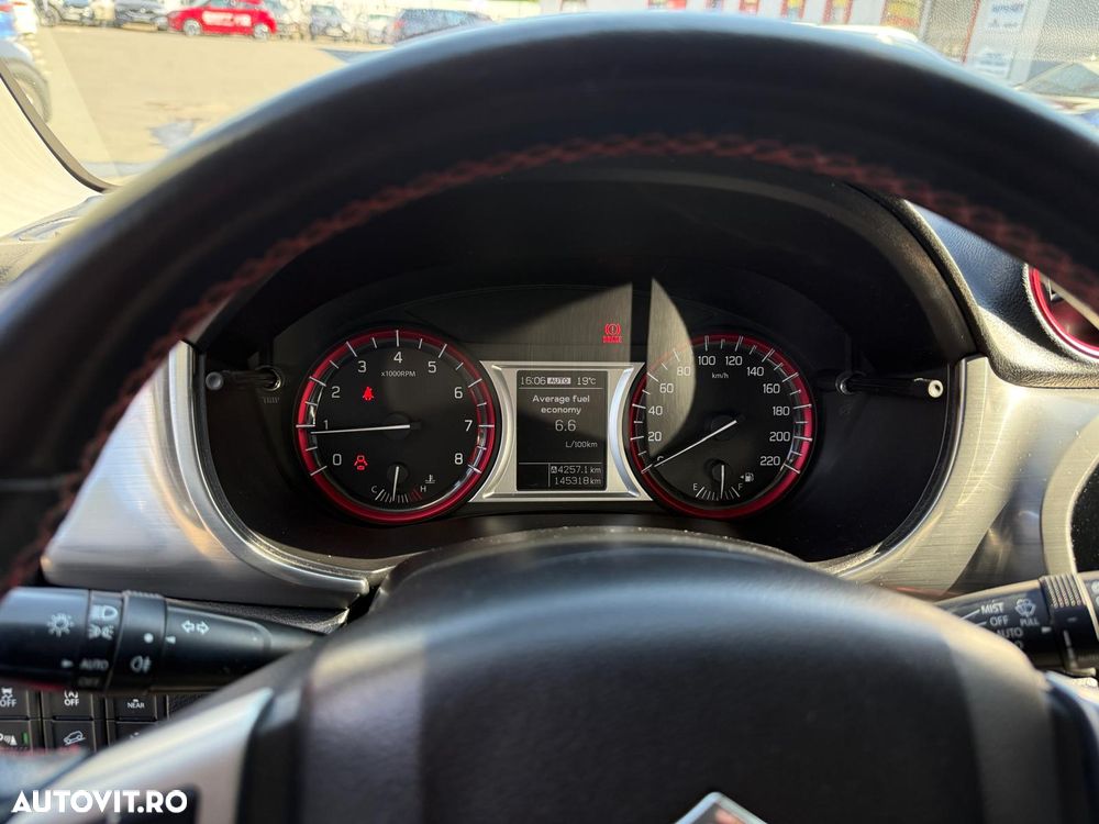 Suzuki Vitara S 1.4 Boosterjet 4X4 - 17