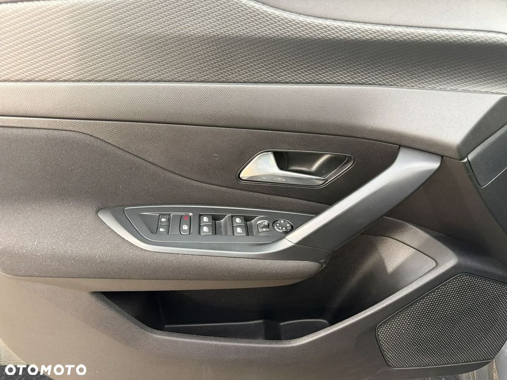 Peugeot 308 1.5 BlueHDi Active Pack S&S EAT8 - 13