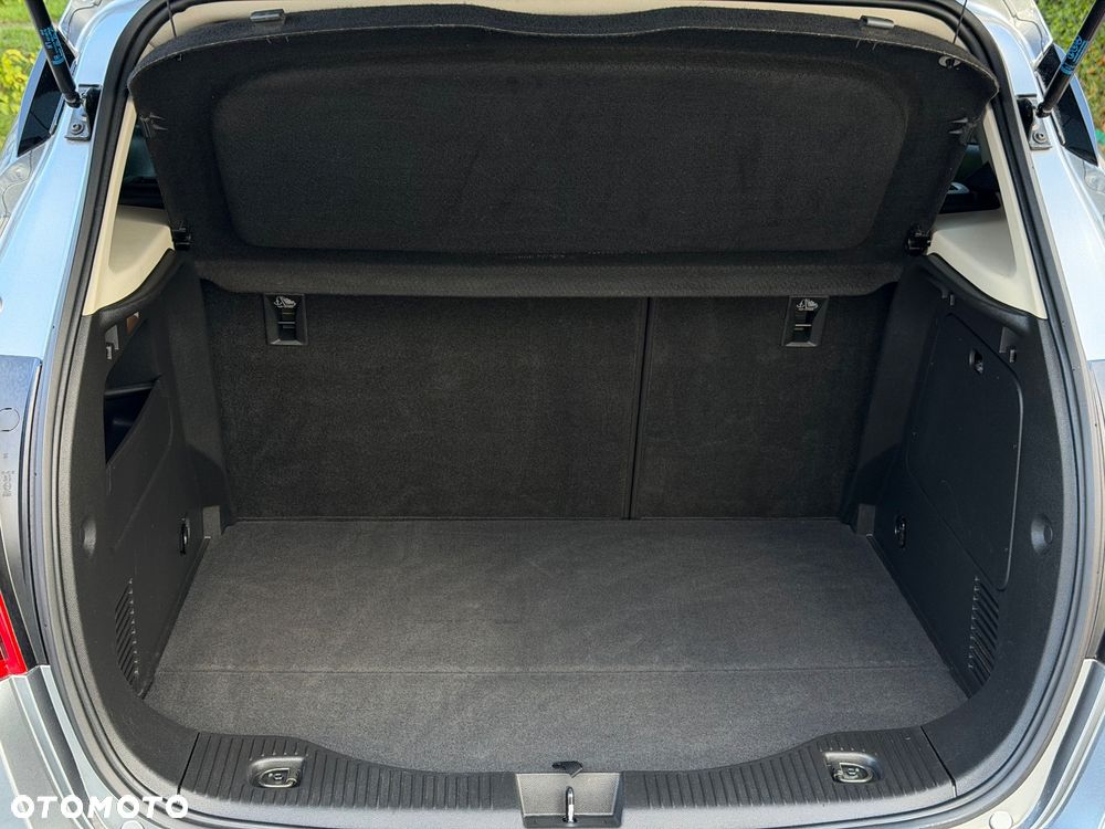 Opel Mokka X 1.4 T Design Line S&S - 33