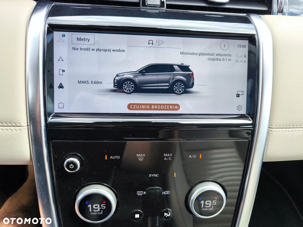 Land Rover Discovery Sport - 21