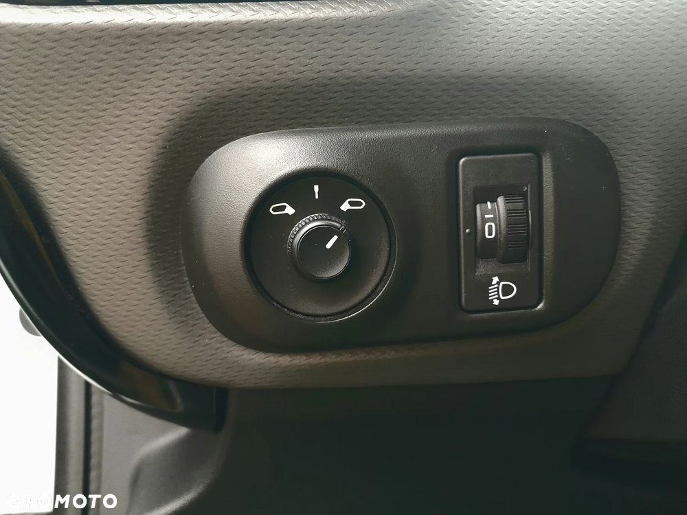 Citroën C4 Cactus 1.2 PureTech Feel Edition S&S - 21