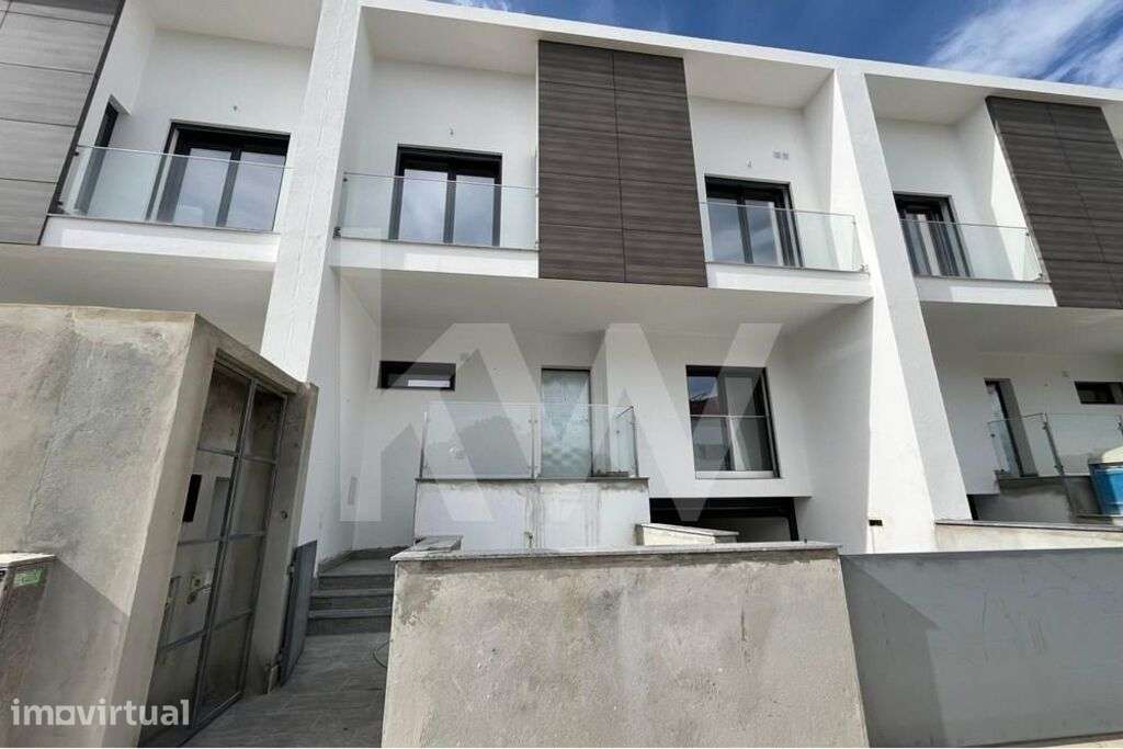 MORADIA DE SONHO EM ALCOCHETE - CONFORTO LUXO E EXCELENTE LOCALIZAÇÃO - Grande imagem: 3/37