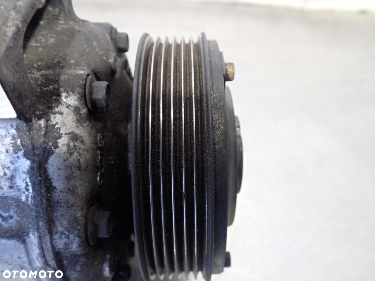 SPRĘŻARKA KLIMATYZACJI AUDI A3 8P  1K0820803Q - 6