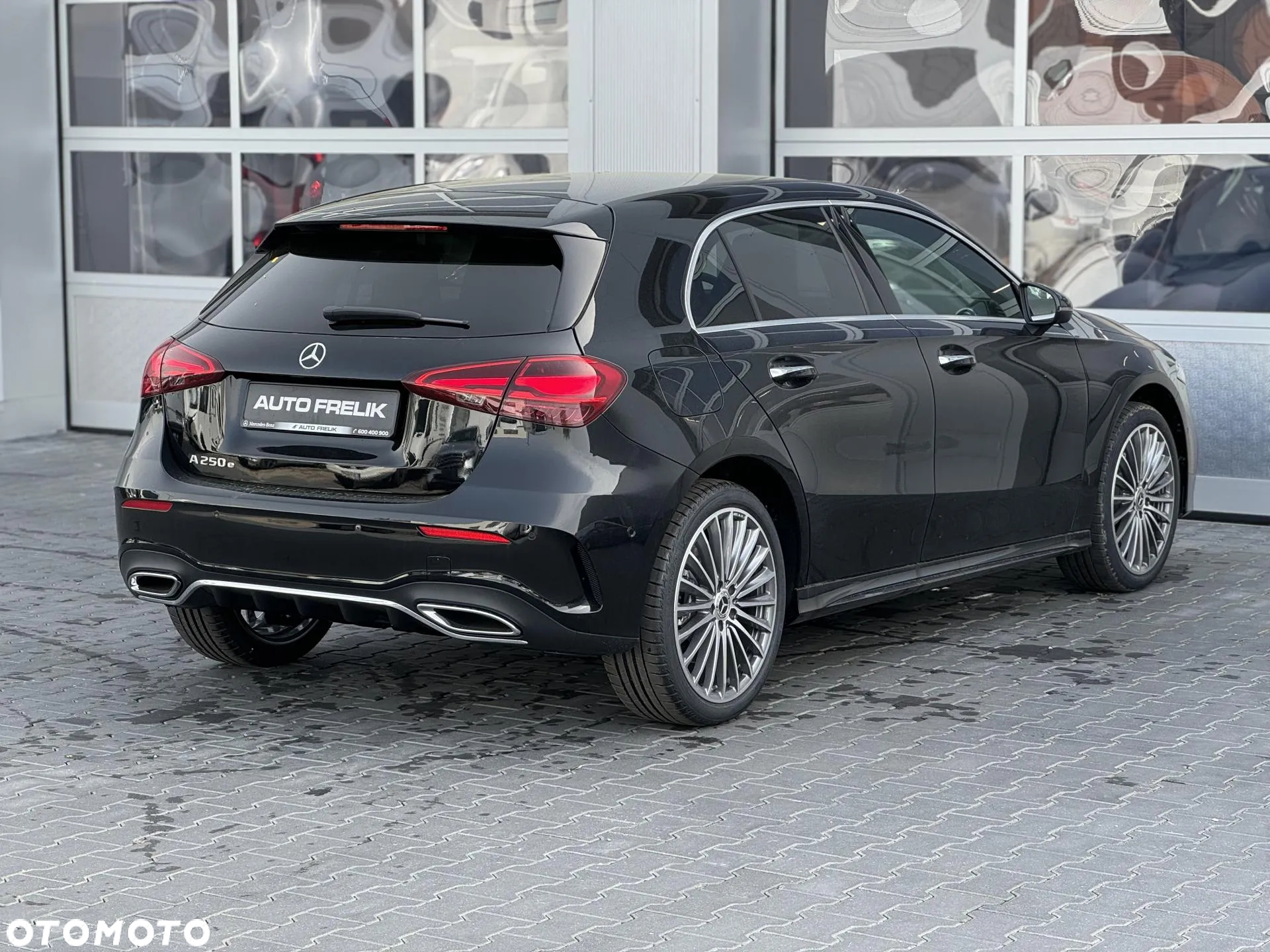 Mercedes-Benz Klasa A 250 e PHEV AMG Line 8G-DCT - 11