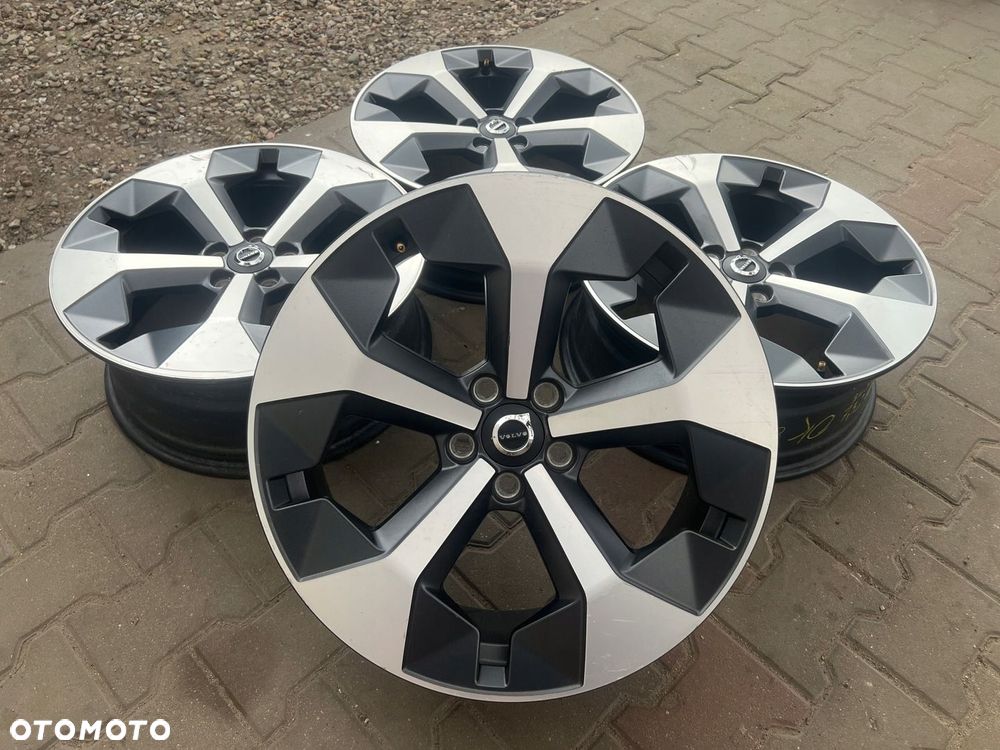KOMPLET FELG FELGI ALU VOLVO XC40 XC60 R 19 5X108 ET50,5 NOWY MODEL - 1