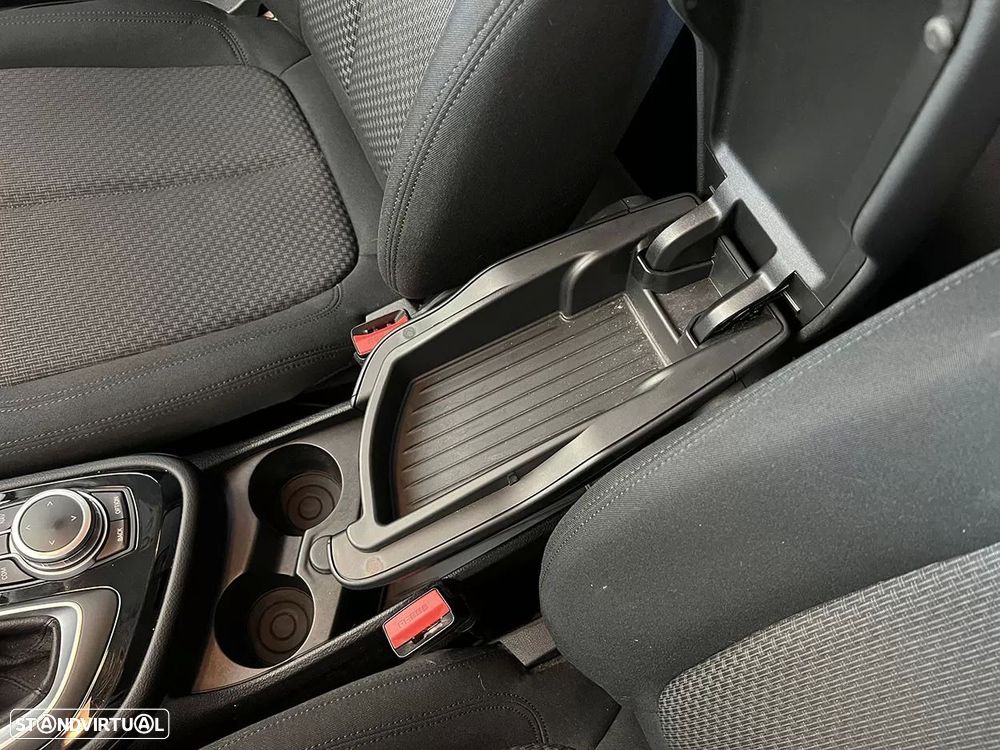 BMW 225xe Active Tourer Advantage - 17