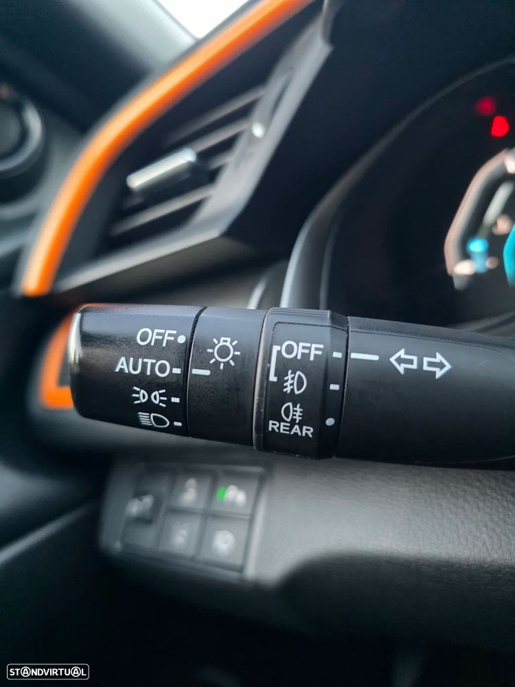 Honda Civic 1.0 i-VTEC Executive Premium - 25