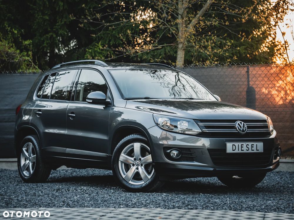 Volkswagen Tiguan 2.0 TDI DPF BlueMotion Technology Lounge Sport & Style - 8