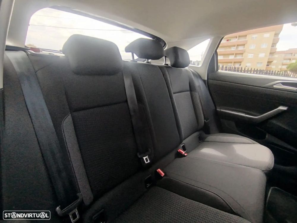 VW Taigo 1.0 TSI Urban DSG - 11