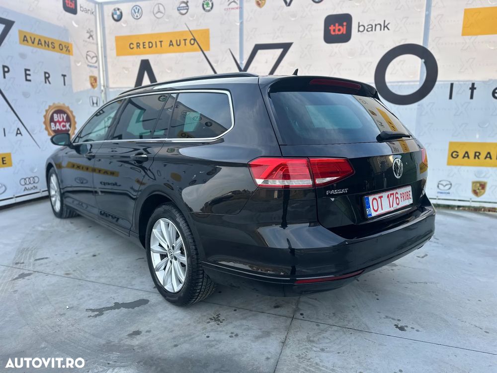 Volkswagen Passat 2.0 TDI DSG (BlueMotion Technology) Comfortline - 12