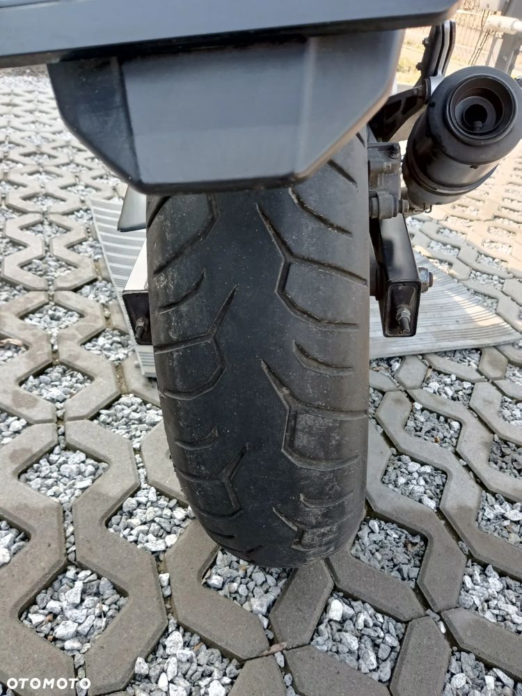 Honda CBF - 24