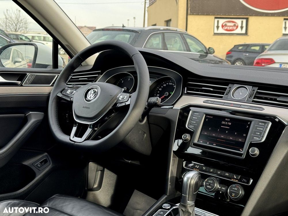 Volkswagen Passat Variant 2.0 TDI DSG 4Motion Highline - 7