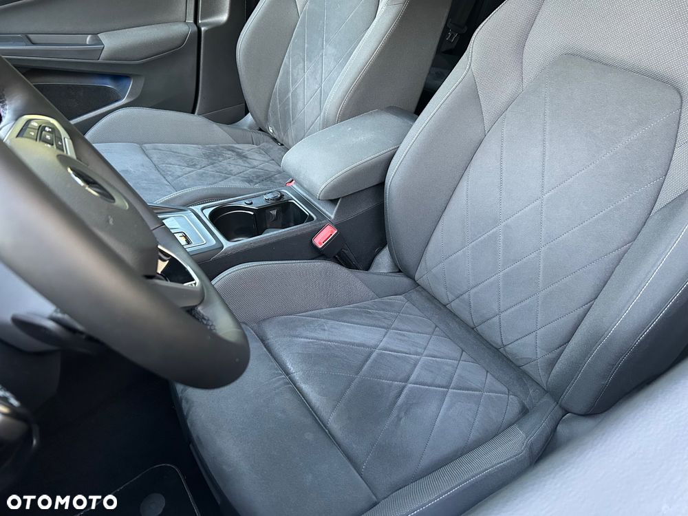 Volkswagen Golf 2.0 TDI Style DSG - 18