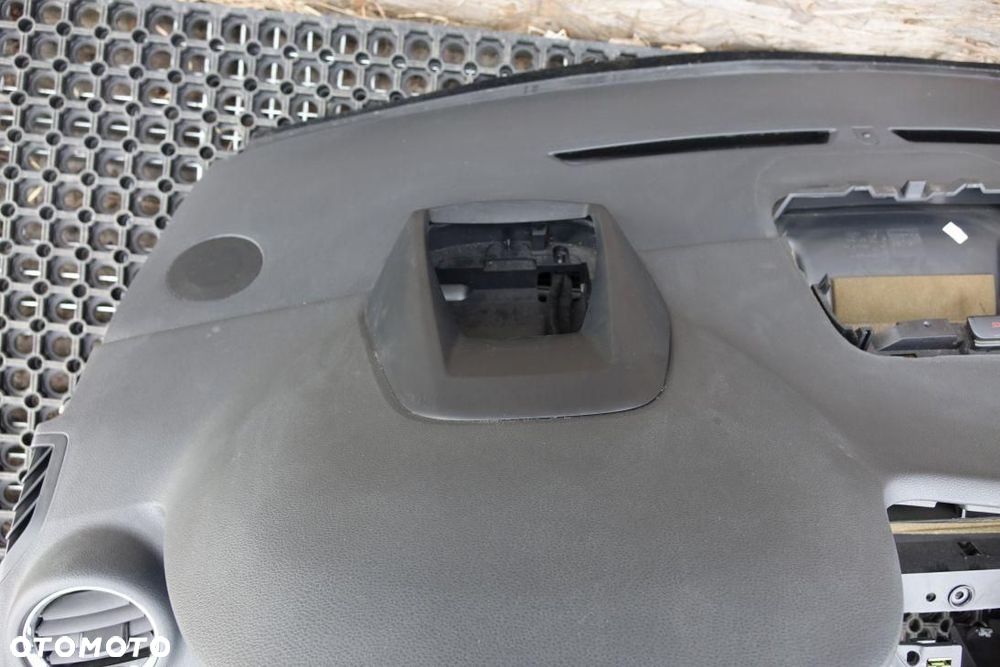 DESKA ROZDZIELCZA NAVI HEAD UP EUROPA OEM PEUGEOT 5008 I - 9