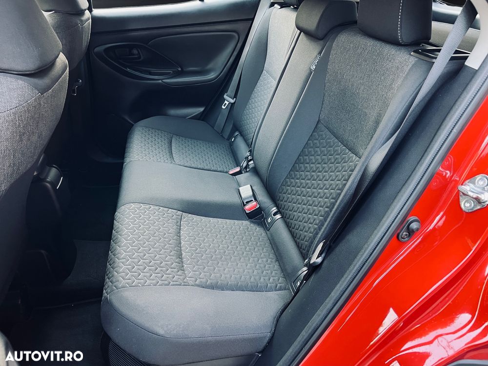 Toyota Yaris Cross - 18