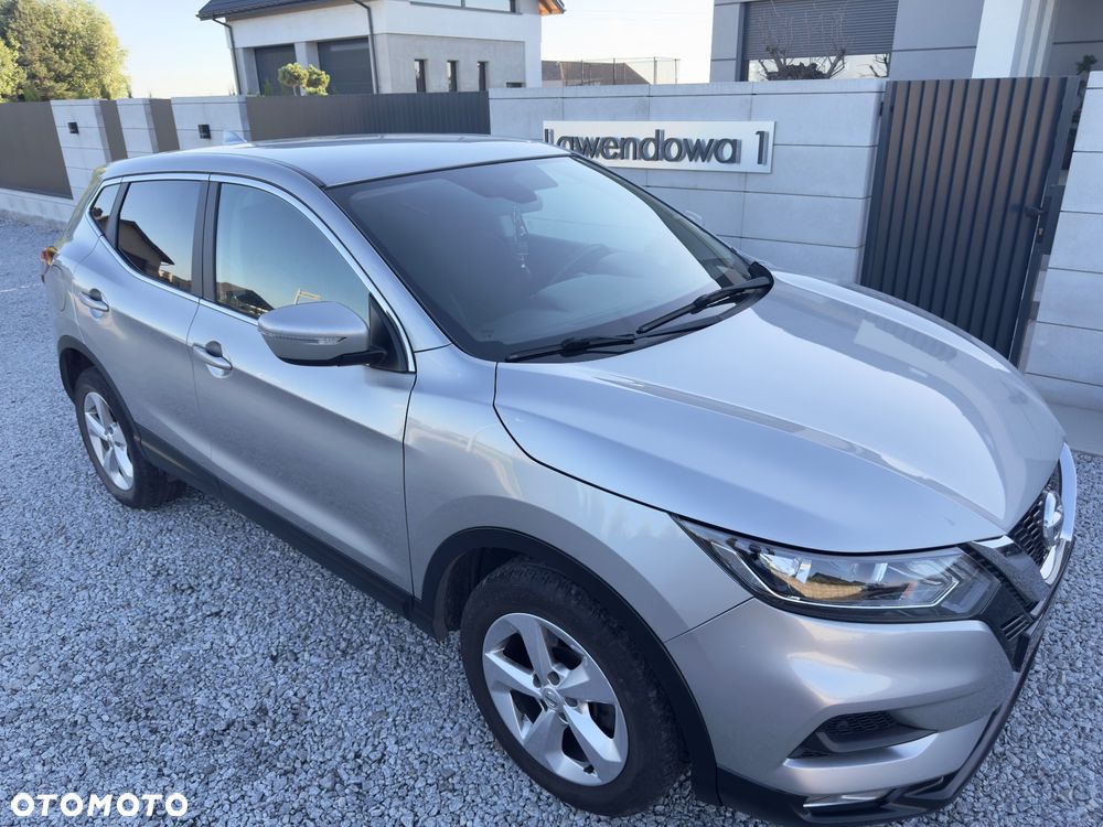 Nissan Qashqai 1.5 dCi N-Connecta - 23
