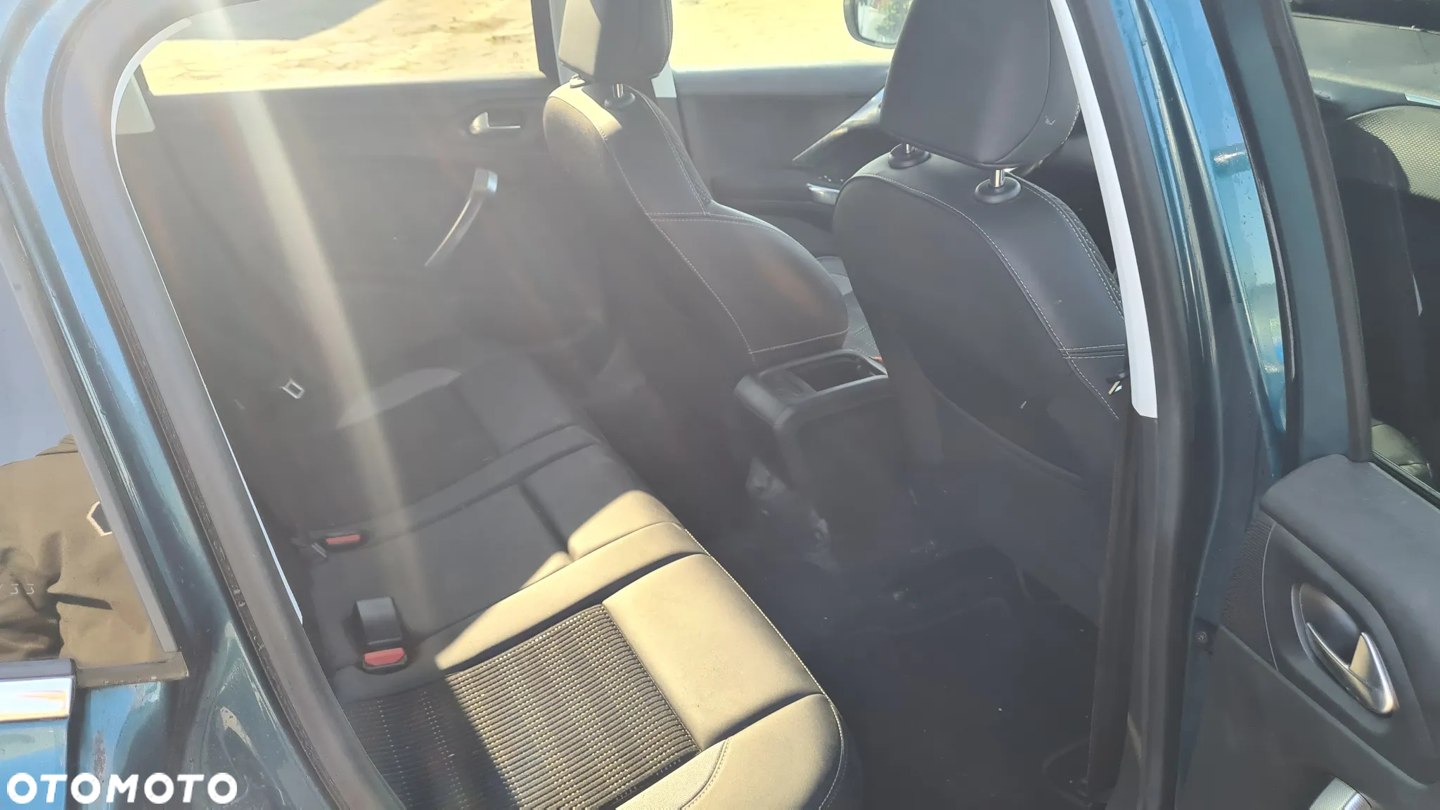 Peugeot 2008 PureTech 110 GPF Stop&Start EAT6 Active - 12