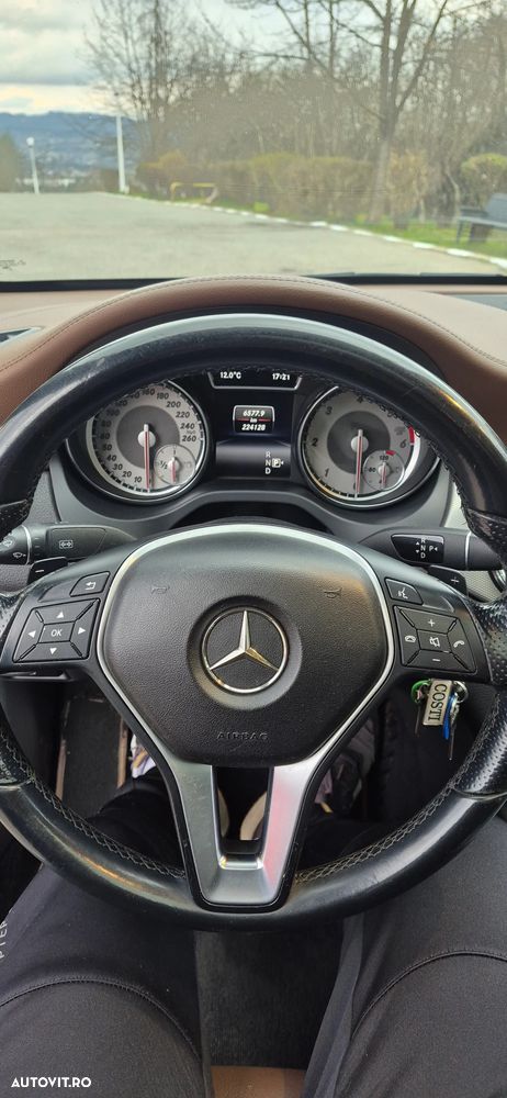 Mercedes-Benz CLA - 15