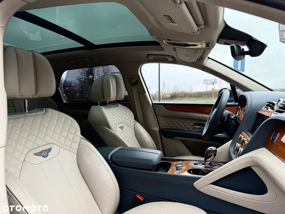 Bentley Bentayga - 10