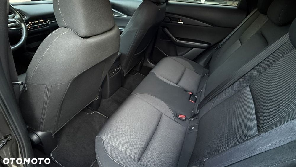 Mazda CX-30 2.0 mHEV Hikari 2WD - 27