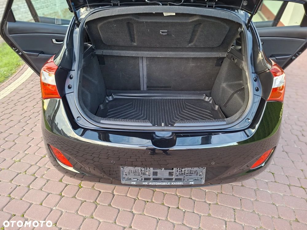 Hyundai i30 1.4 CRDi Comfort - 16