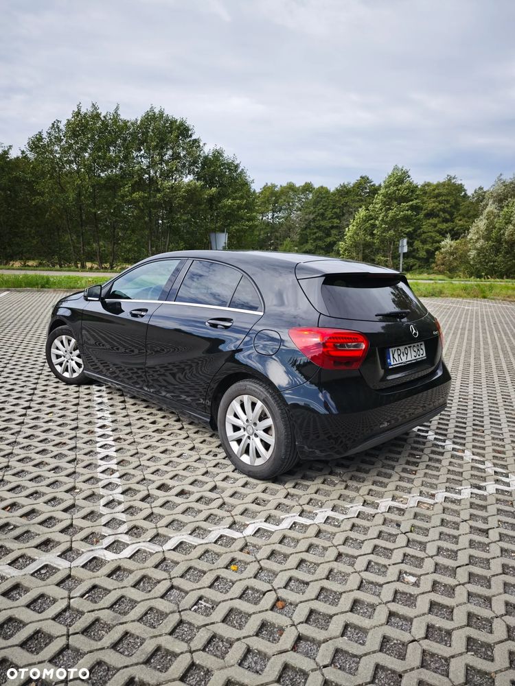 Mercedes-Benz A-Class 2016 photo 3