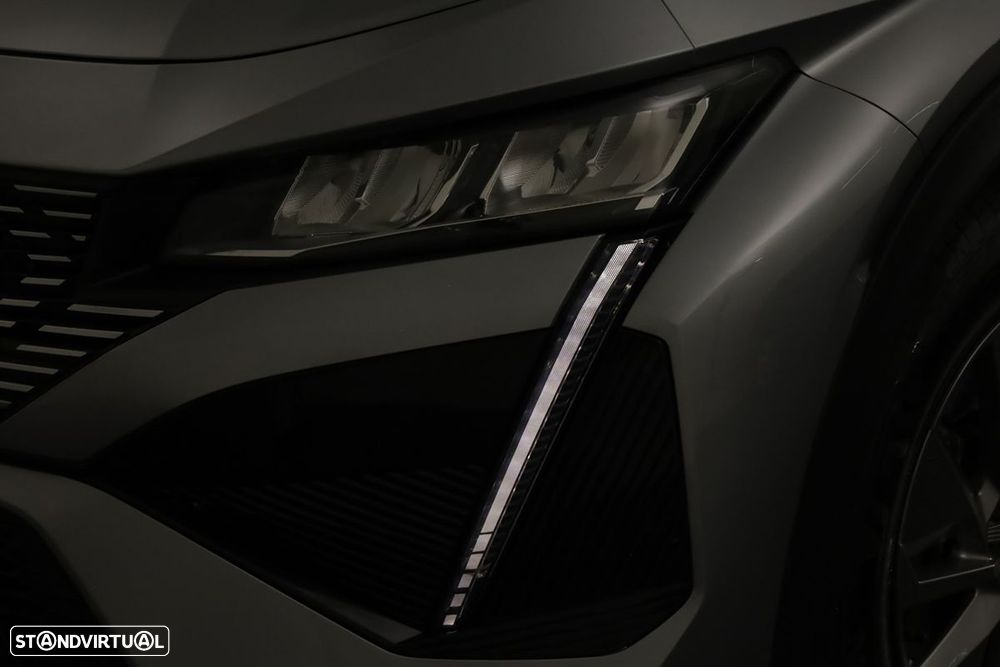 Peugeot 408 1.6 Hybrid Allure e-EAT8 - 6