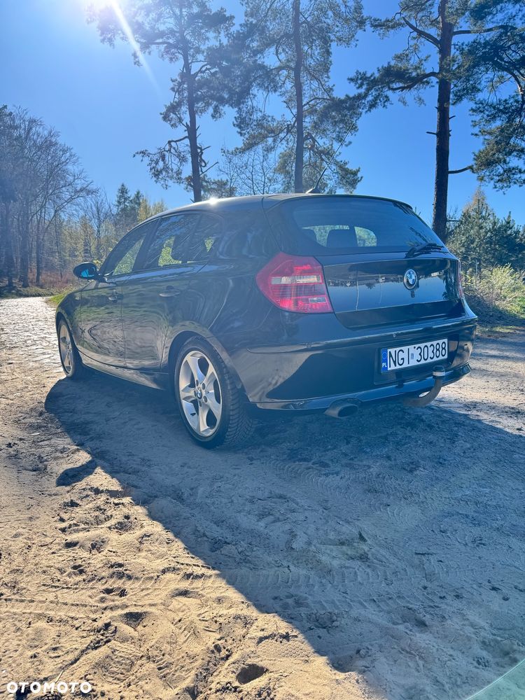 BMW Seria 1 120d DPF - 5