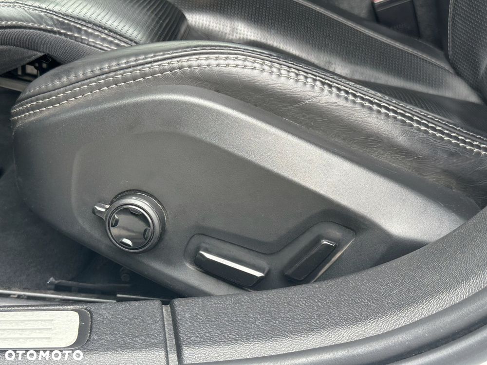 Volvo V60 - 30