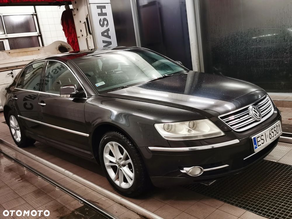 Volkswagen Phaeton 3.2 V6 Tiptr (5 os.) - 12