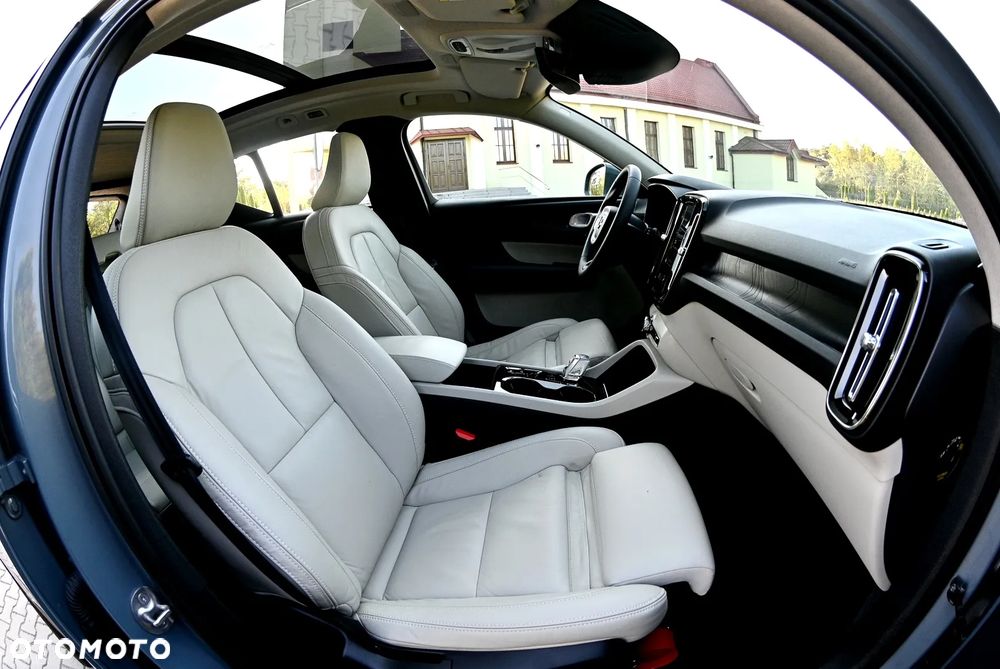 Volvo XC 40 T4 Plug-In Hybrid Inscription - 23