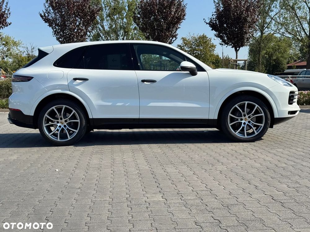 Porsche Cayenne - 11