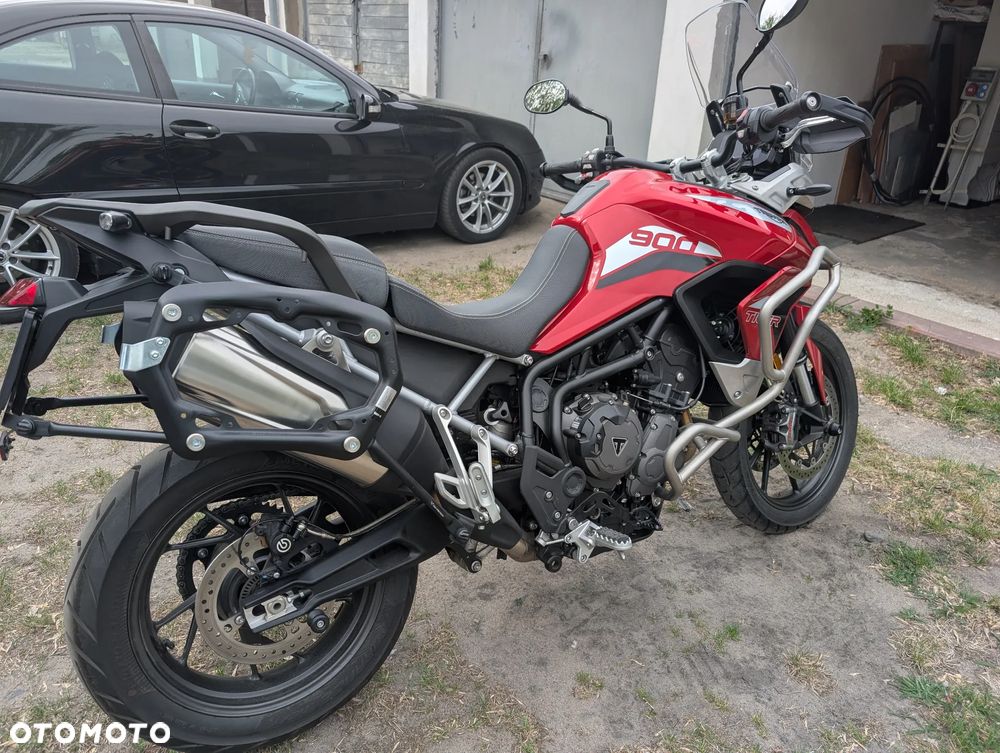 Triumph Tiger - 1